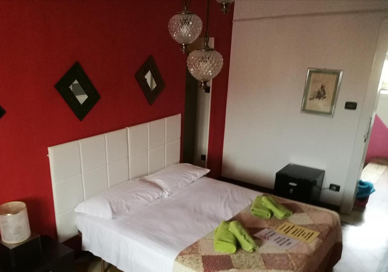 B&B Porta Appia Ίμολα Δωμάτιο φωτογραφία